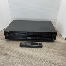Sony CDP-690 CD Player   With remote Powers On For Parts/Repair
