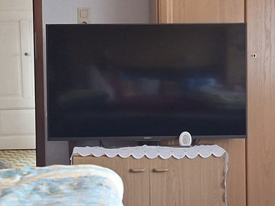 Ich Verkaufe Einen Sony Smart-TV In Exzellentem Zustand. Mit Fernbedienung