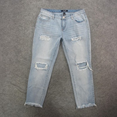 Refuge Jeans Womens 8 Light Wash Distressed Ripped Frayed Hem Straight Leg Denim