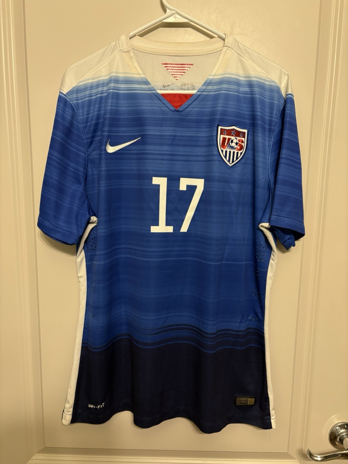 Nike USA US Soccer 2015 Away Player Issue Jersey Altidore #17 USMNT