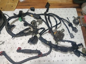 Ecu, Fuel Lines, Harness, Airbox  For A 13 Kx250f