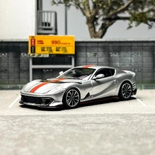 TOC 1/64 Scale Ferrari 812 Competizione Silver Diecast Car Model Toy Gift