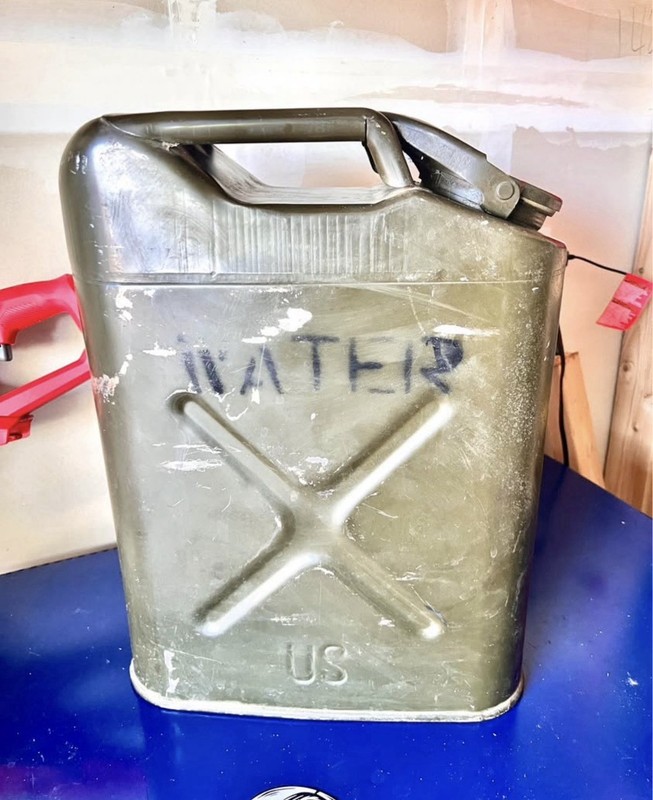 US Marked Metal Jerry  Can w/ Lid, Militaria vintage 