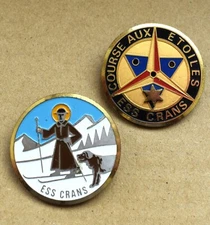 Lot de 2 Insignes, broches de l' Ecole de Ski Suisse " ESS de CRANS ", en Suisse