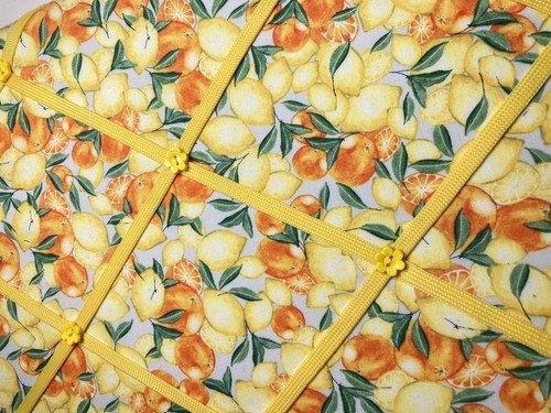 Fabric Padded Memo Notice Photo Pin Board (16”x14”) Oranges & Lemons - Picture 3 of 5