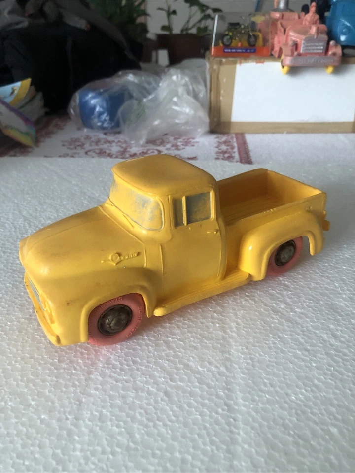 Tomte Laerdal Ford Pick-up Serie Major N. 751 Giallo Scala 1/30 Vintage - Immagine 2 di 4