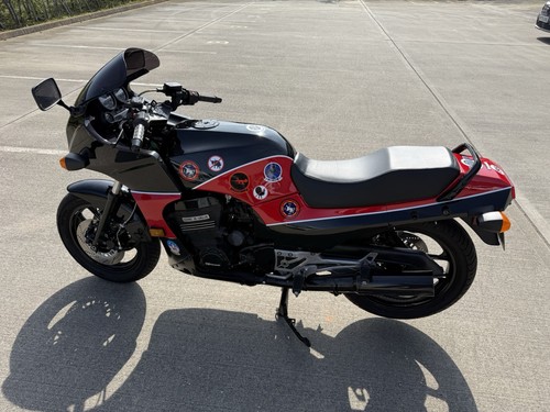 1986 Kawasaki GPZ900 Ninja 900R Top Gun 30 image