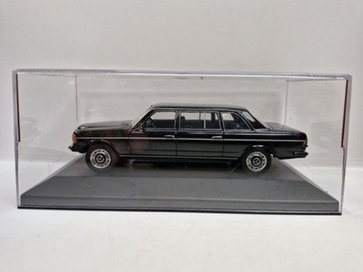 NEO SCALE MODELS MERCEDES-BENZ V123 LANG 1:43 NEO44245 incomplete with missing