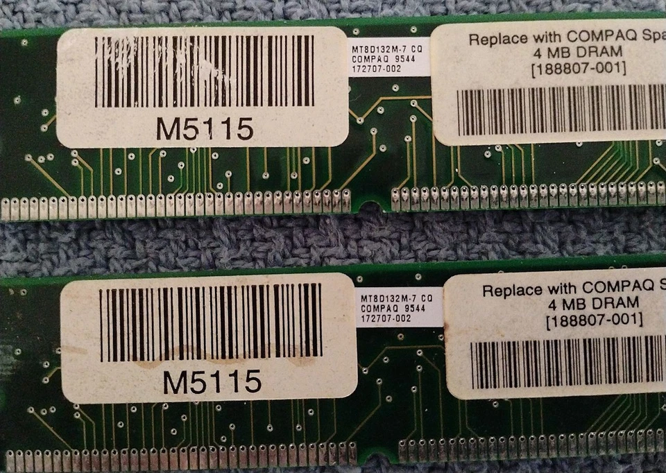 Vintage 72 Pin RAM Compaq PN. 129041-002 (8MB FPM) & 172707-002 (x2) (4mb EDO) - Image 3 of 3