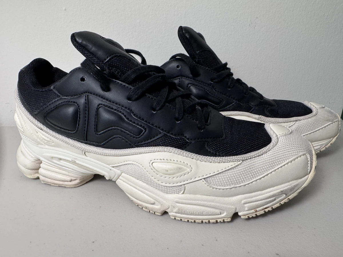 Preços baixos em adidas Raf Simons x Ozweego Cream White | eBay