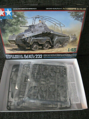 Sd.Kfz 232 Schwerer 8-Rad Panzerspähwagen von Tamiya im Maßstab 1:48 *Neu*