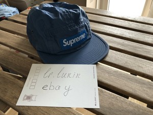 supreme reflective box logo