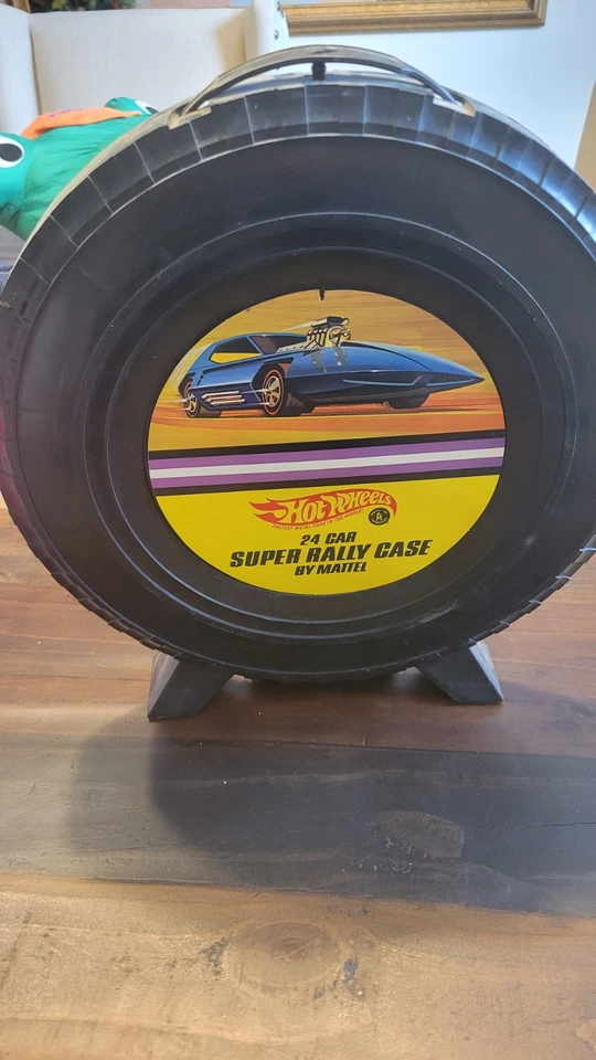 Hot Wheels Redline 1968 estuche Super Rally 24 soporte para coche Mattel buen estado Foto 2 de 4