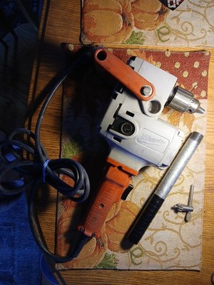 MILWAUKEE 1675-1 7.5AMP 2-SPEED CORDED ½  HOLE HAWG RIGHT ANGLE DRILL
