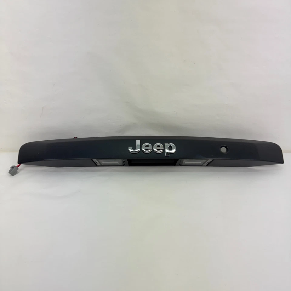 Moldura de alça traseira 0ZH34RXFAK Jeep Compass ou Patriot fabricante de equipamento original 2007 - 2017 - Imagem 2 de 4