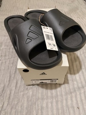 ADIDAS Adicane Slide Sandals Unisex Size Men 11 / Women 12 Carbon Black HQ9915