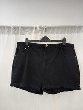 🙈 I Saw It First Black Shorts Size 22 Vgc