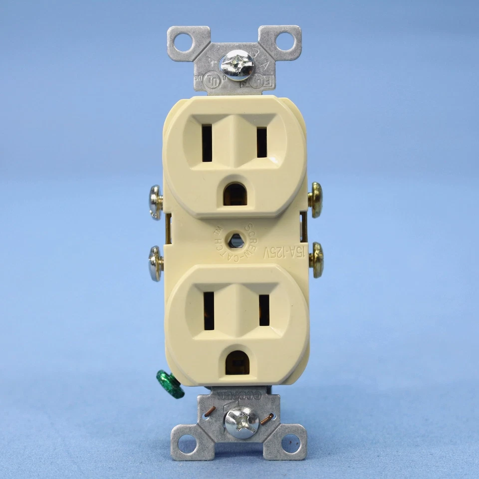 10 receptáculos de salida Cooper Ivory grado COMERCIAL NEMA 5-15R 15A 125V CR15V Foto 4 de 4