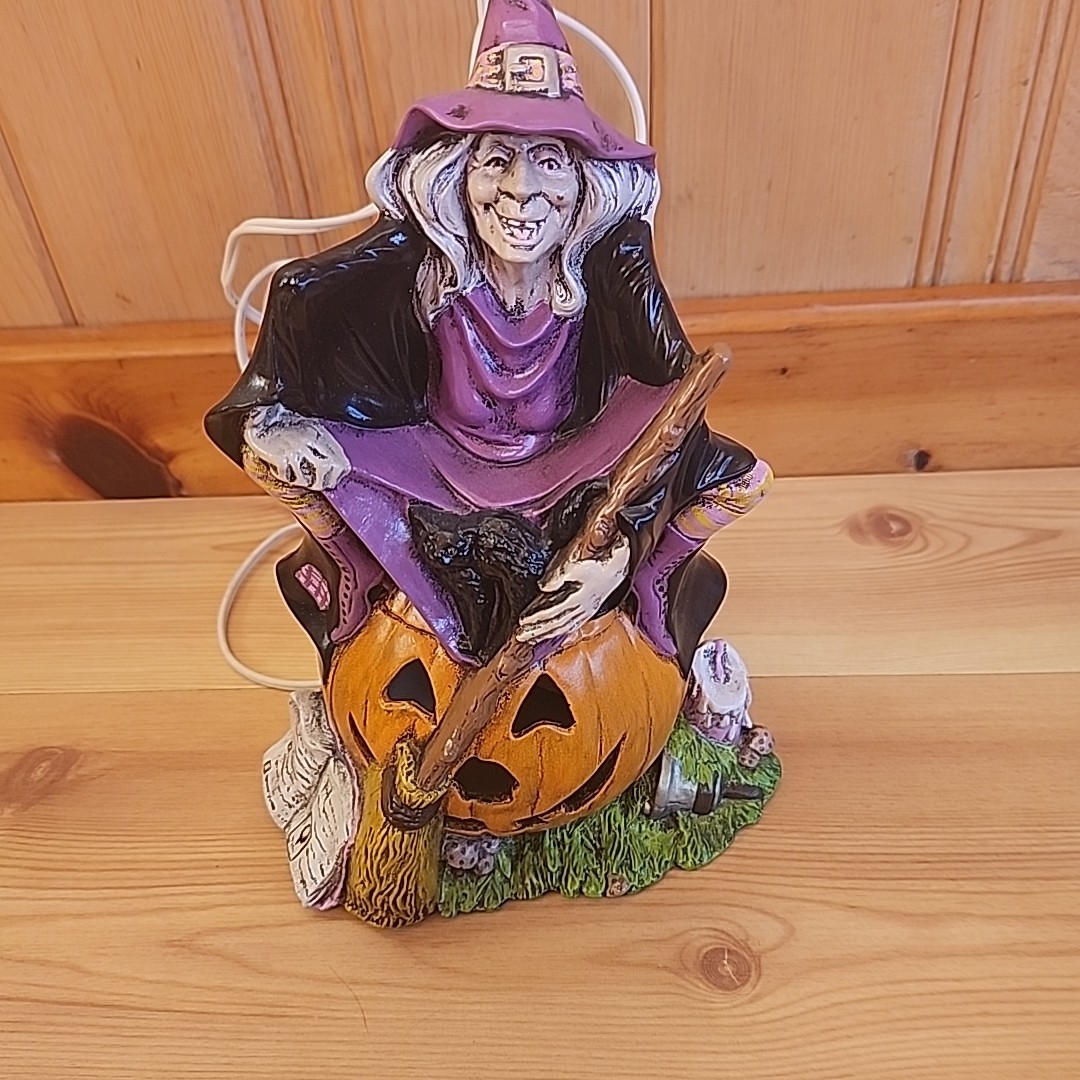 Vintage Byron Molds Ceramic Halloween Witch, Jack O Lantern, Cat
