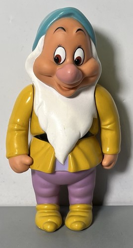 Vintage - Disney’s Snow White Seven Dwarfs Vinyl Plastic 6” Figures (Set of 7) - Picture 4 of 14