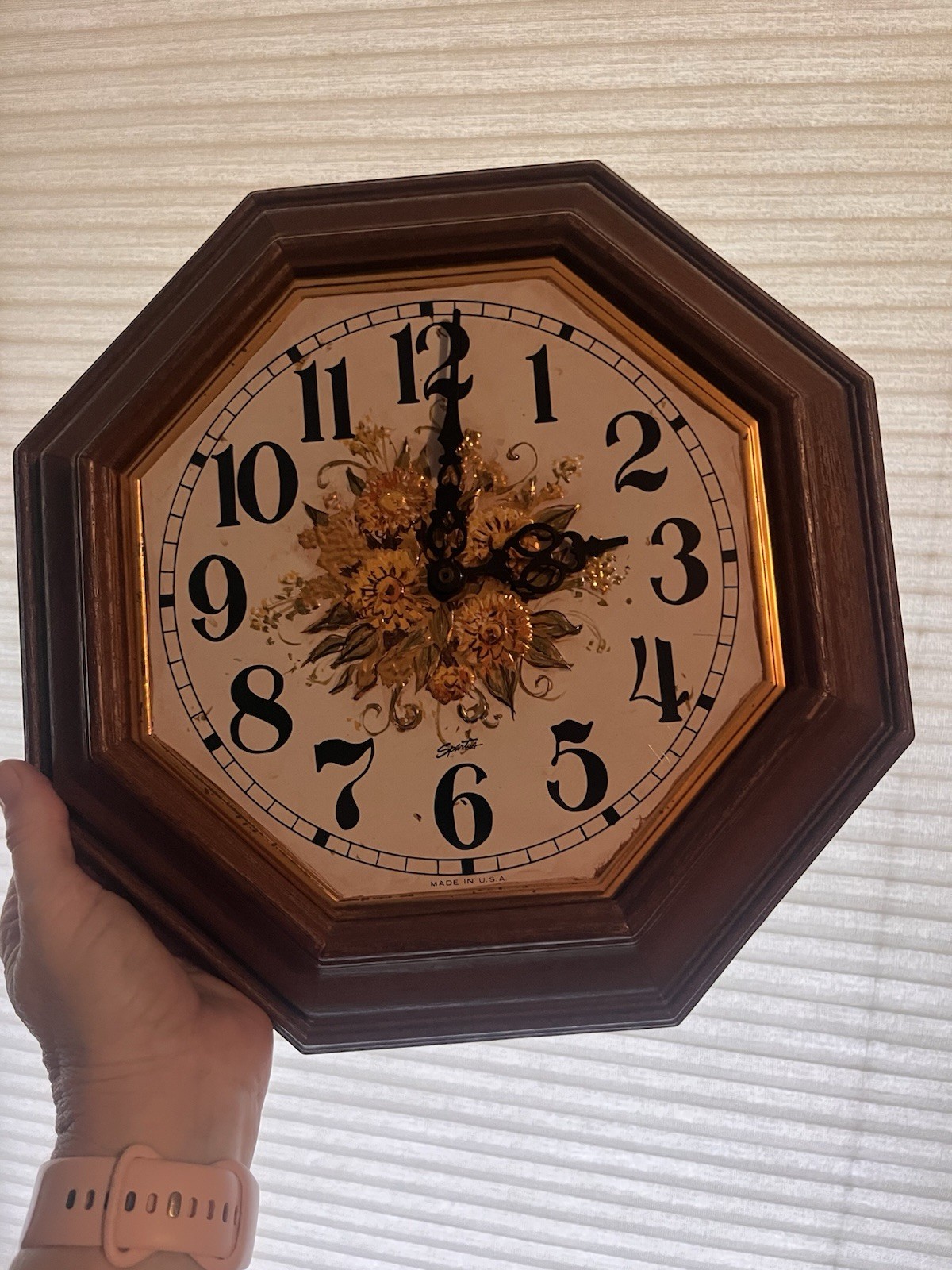 Vintage Kitchen Wall Clock SPARTUS Mid-Century Modern MCM Cottage Fall  WORKS