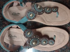 Clarks Artisan Latin Circle Teal Leather Beaded Sandals Women's 8.5M