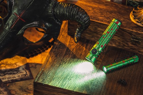Olight Warrior Mini 3 Zombie Green Tactical Rechargeable Flashlight, 1750 Lumens - Picture 16 of 24