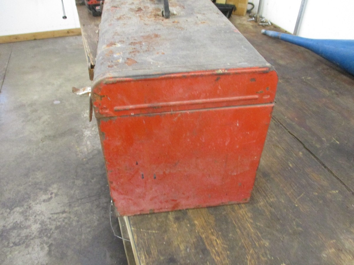 Vintage Malco Red Carry Tool Box w/ Tray approx. 20