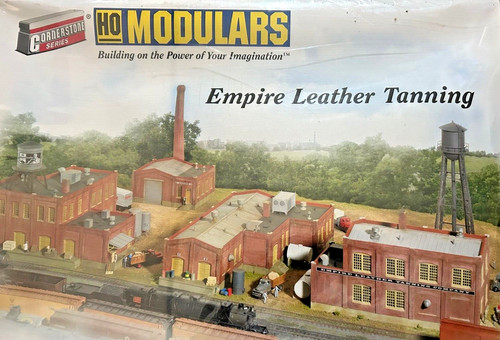 EMPIRE LEATHER TANNING WORKS - Escala HO - ENORME KIT WALTHERS 933-3798 NUEVO SELLADO | Zustand: New