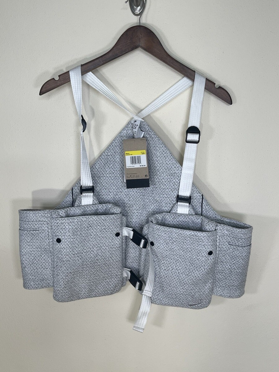 新品！NIKE TECH PACK シンセティックフィル ベスト VEST L Nike Sportswear Men's Size M XL Tech Pack Synthetic-Fill
