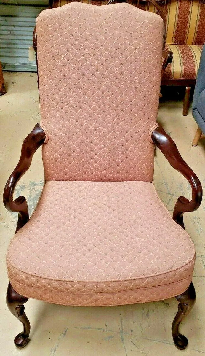 Queen style chair hot sale