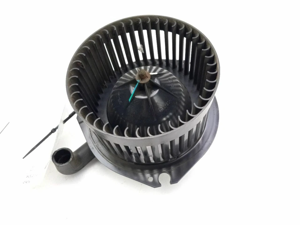 Chevrolet Suburban 2004 motor soplador trasero Foto 2 de 4