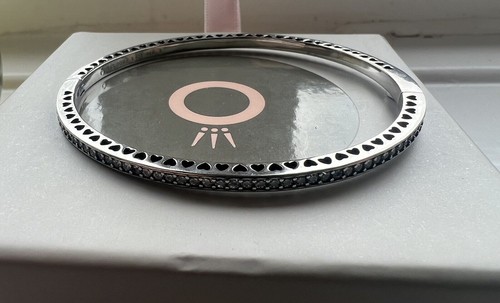 Pandora Radient Hearts Bangle Pink Enamel & Cz S925 ALE 19cm - Picture 2 of 4