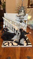 Matrix Reloaded Mcfarlane Neo in Chateau Action Figure Box Set parts missing