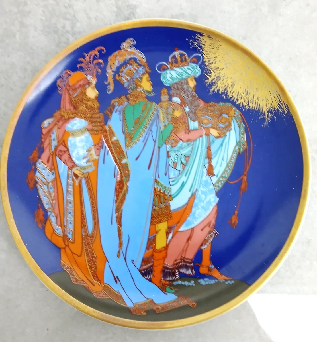 Hutschenreuther Porcelain Decorative Plates & Bowls for sale | eBay