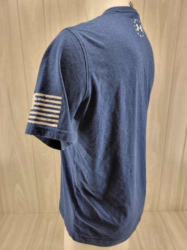 Under Armour By Sea Shirt Mens Medium Blue Short Sleeve Crew Neck - Picture 9 of 10