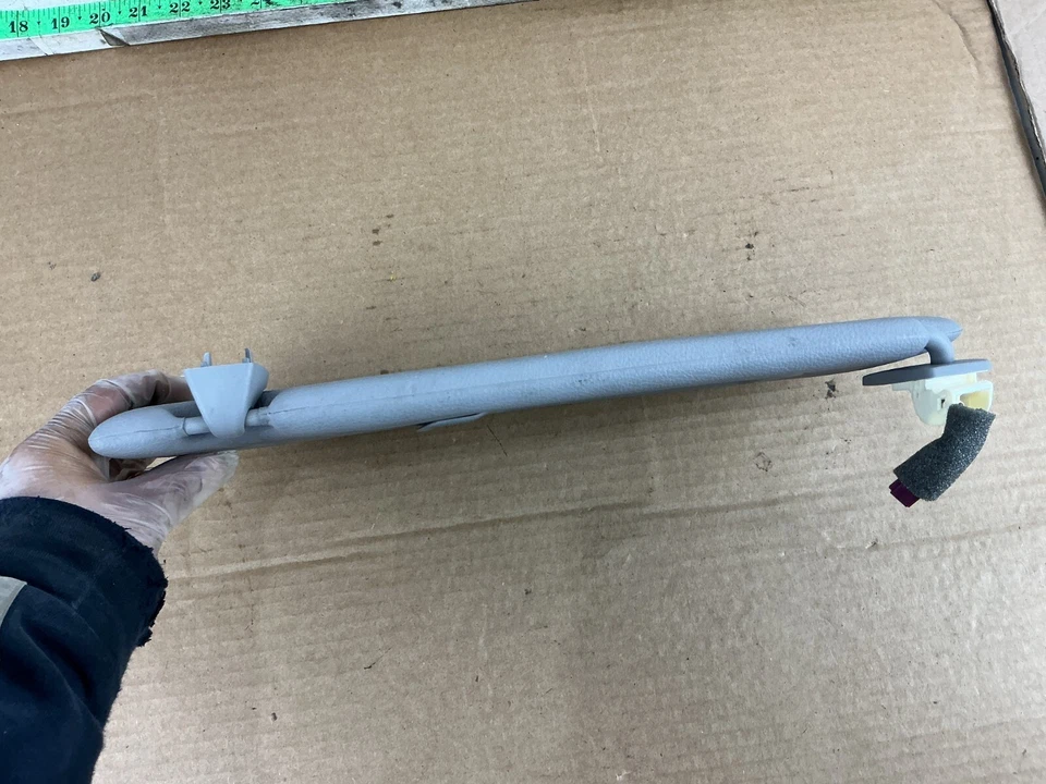 Оригинальный солнцезащитный козырек передний правый со стороны пассажира для BMW 535i F10 xDrive 2010-2016 годов выпуска - Изображение 4 из 4