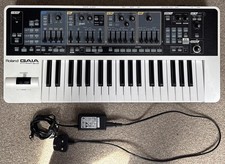 Roland GAIA SH-01 Virtual Analog Synthesizer – Great Condition + Original PSU