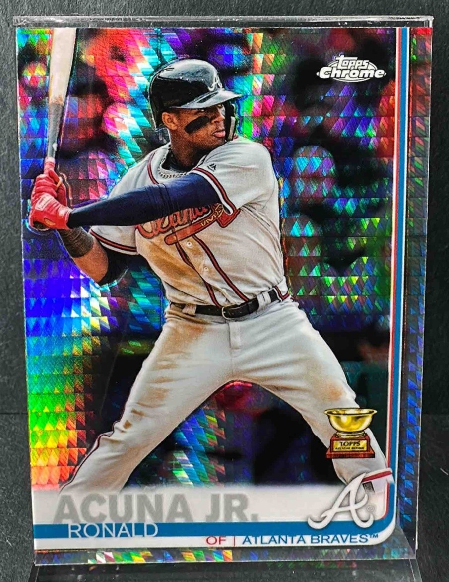 2019 Topps Chrome Ronald Acuna Jr. #117 Prism Refractor Atlanta Braves