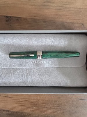 Visconti Luxus Kugelschreiber. Modell Mirage Emerald Rollerball. Nagelneu im Karton.