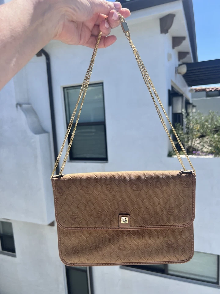 复古 70 年代 Christian Dior 米黄色 Monogram 帆布皮革单肩包金色链条 — 第 2/4 张图片