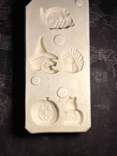 Moule à gâteau en forme de lapin - Arts de la table