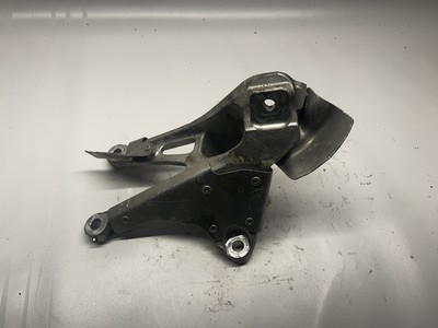 2016 BMW 3 F30, F80 M3 Engine Bracket Right Side 2284204 228420402  