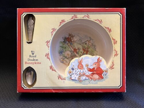 Mint Royal Doulton Bunnykins Nursery Set Baby Bowl Feeding Spoon New Orig Box - Picture 1 of 7