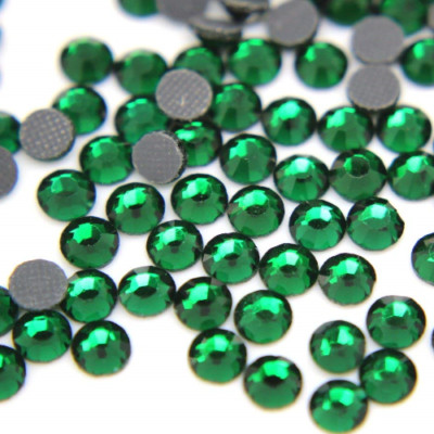 1440pcs HotFix Rhinestone FlatBack Iron-On Beads Charming Czech Emerald ss16 4mm