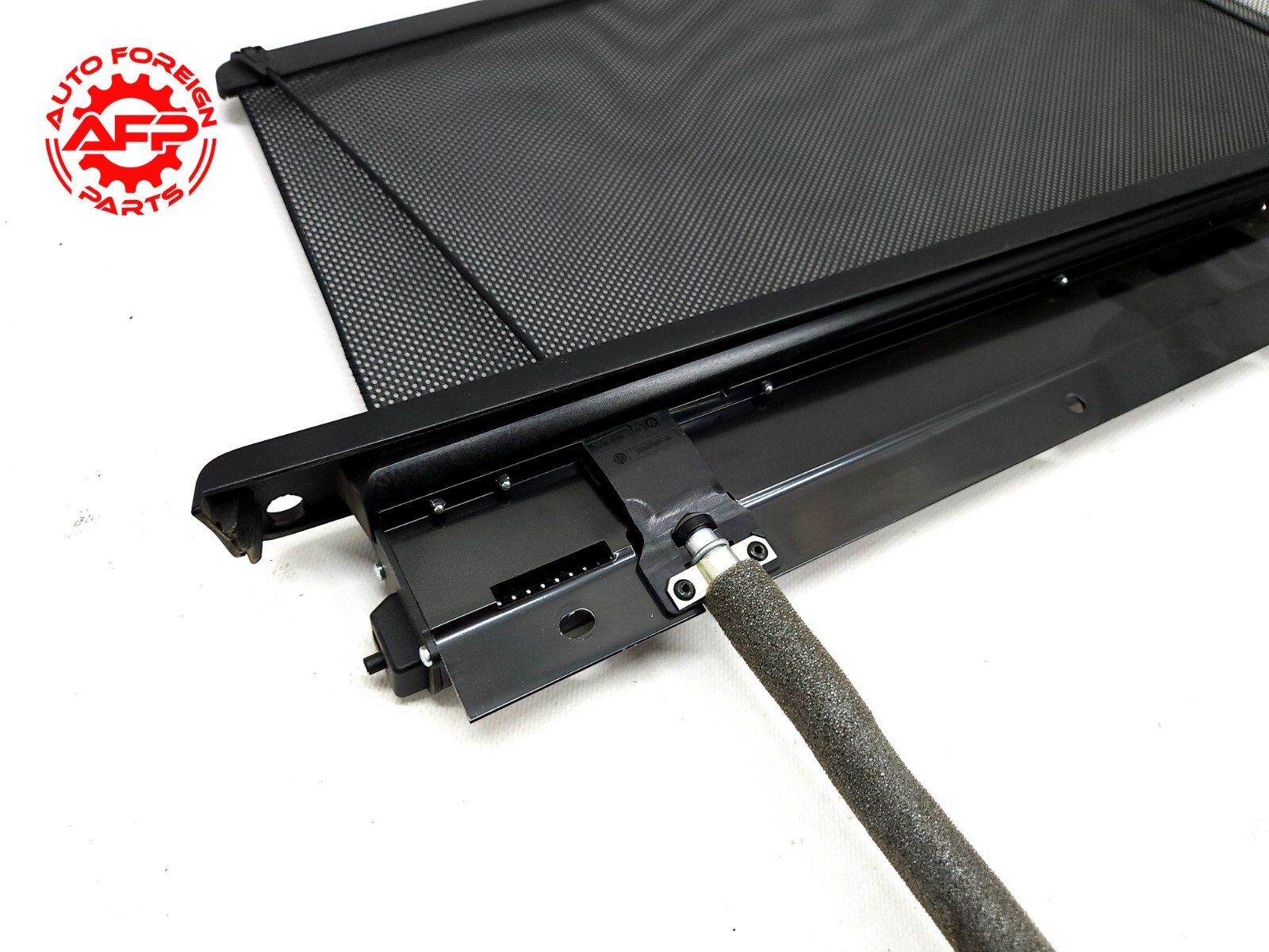 ⭐ 14-21 Maserati Quattroporte Rear Right Door Sun Privcy Shade Blind Curtain Oem