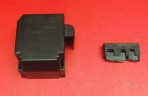 Kühl-Gefrierkombination NEFF K5885X4GB/04 KOMPRESSOR STARTRELAIS ABDECKUNG