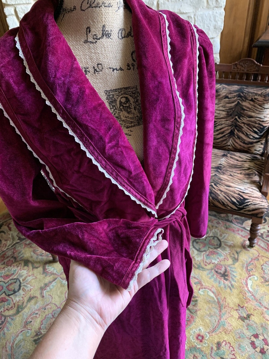Vintage USA 1960's Magenta Purple Velvet Crochet Lace Evening Robe