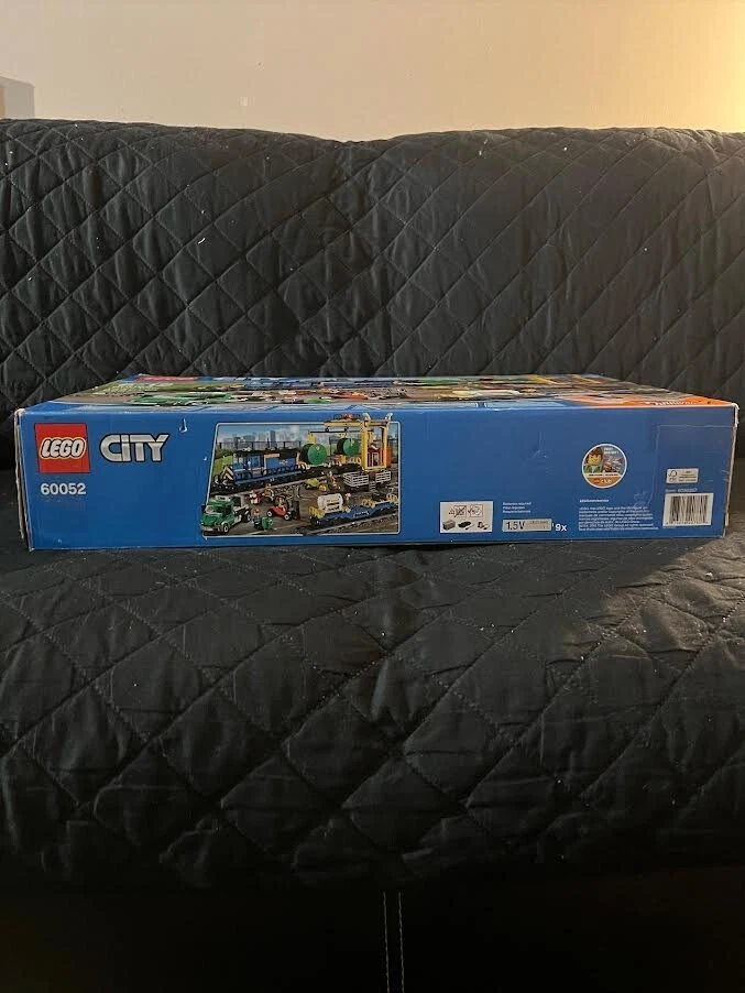 LEGO City Cargo Train 60052 New Sealed Retired Set - Image 4 of 4
