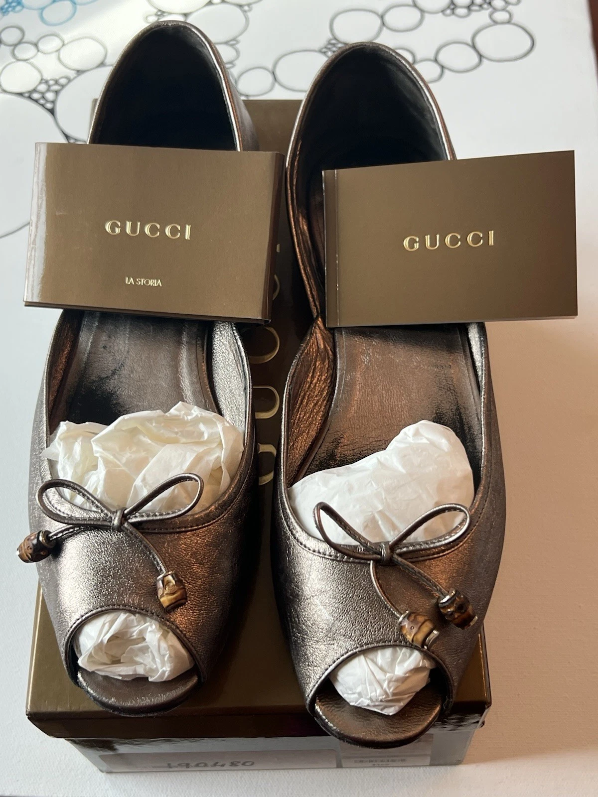 Chaussures balerines femme Gucci cuir métallisé 10B